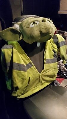 Yoda Star Wars truck driver headrest co-driver