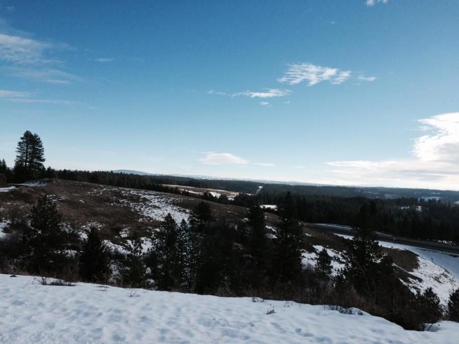 beautiful picture of the sky and nature scenery taken by trucker