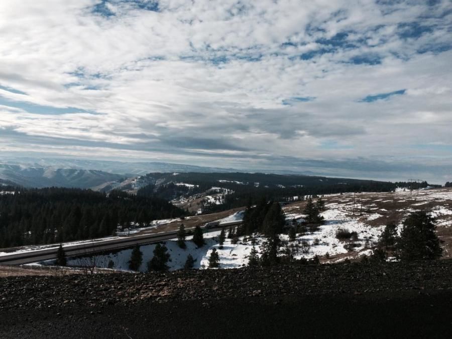 beautiful picture of the sky and nature scenery taken by trucker