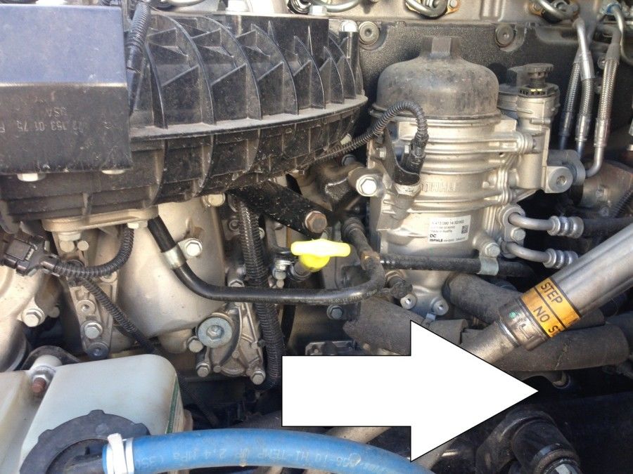 truck driver's pretrip inspection gear box and hoses