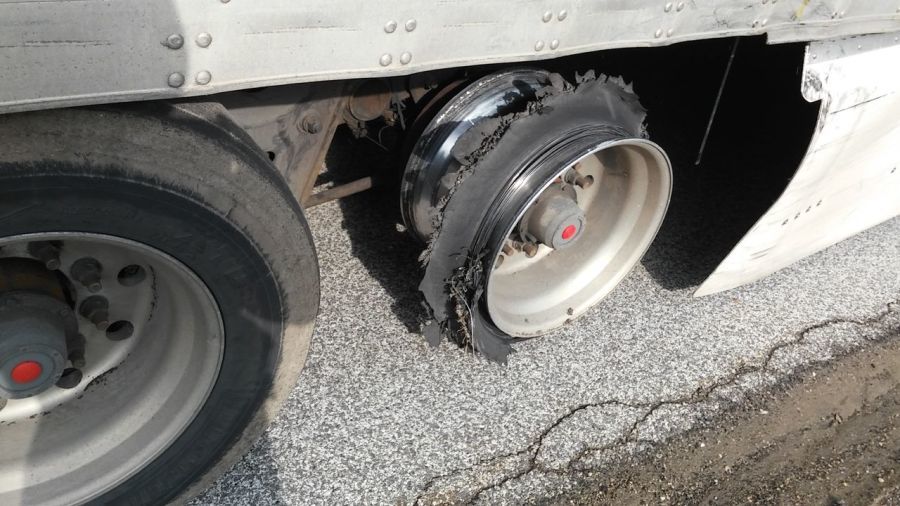 semi truck tire rim blowout