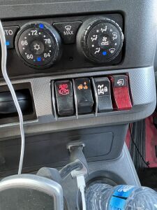 Tractor air bag switch